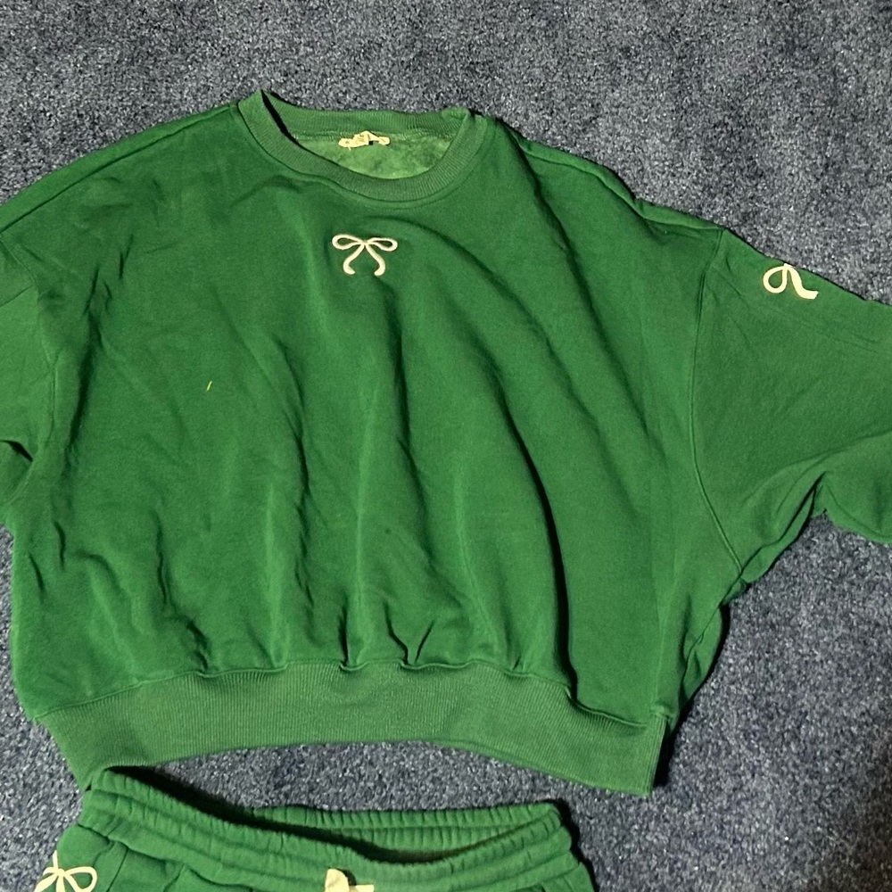 Main Strip Green Sweatshirt with Bow Detail